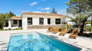 Piscine neuve de la Villa Réal à Puget-sur-Argens